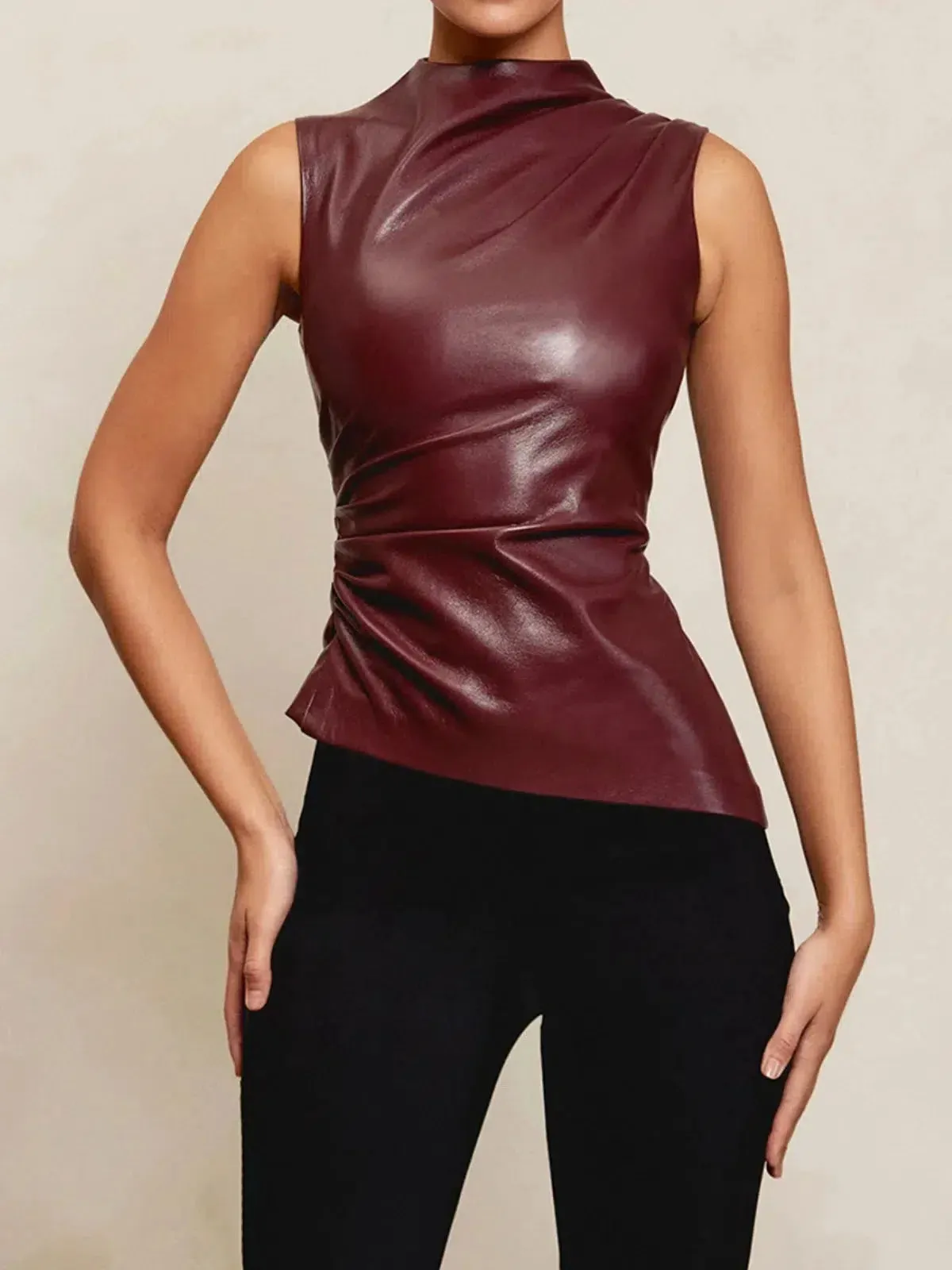 Arietta – Asymmetrical hemline – Faux leather top