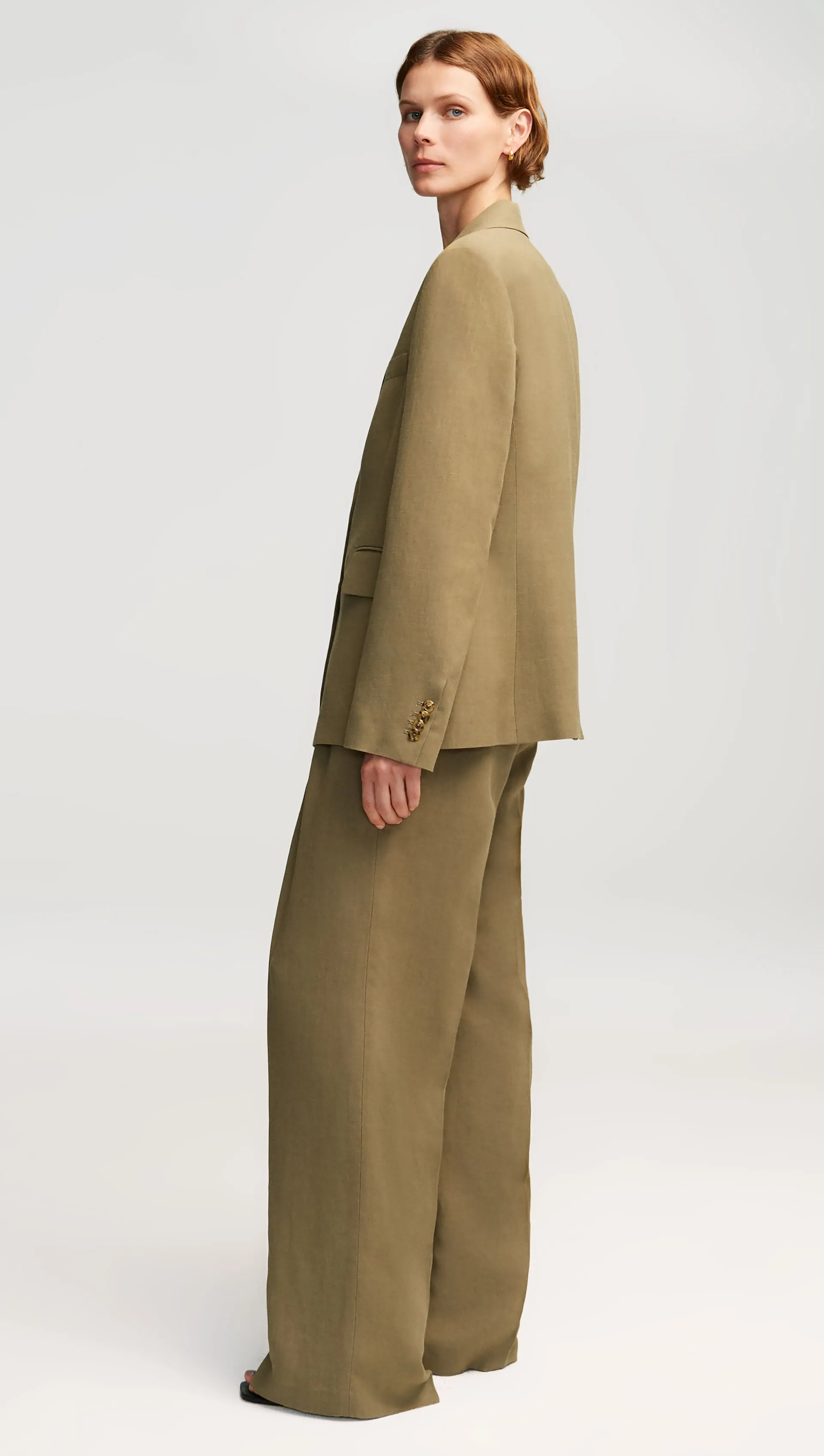 Boyfriend Blazer in Viscose Linen Twill | Khaki Green