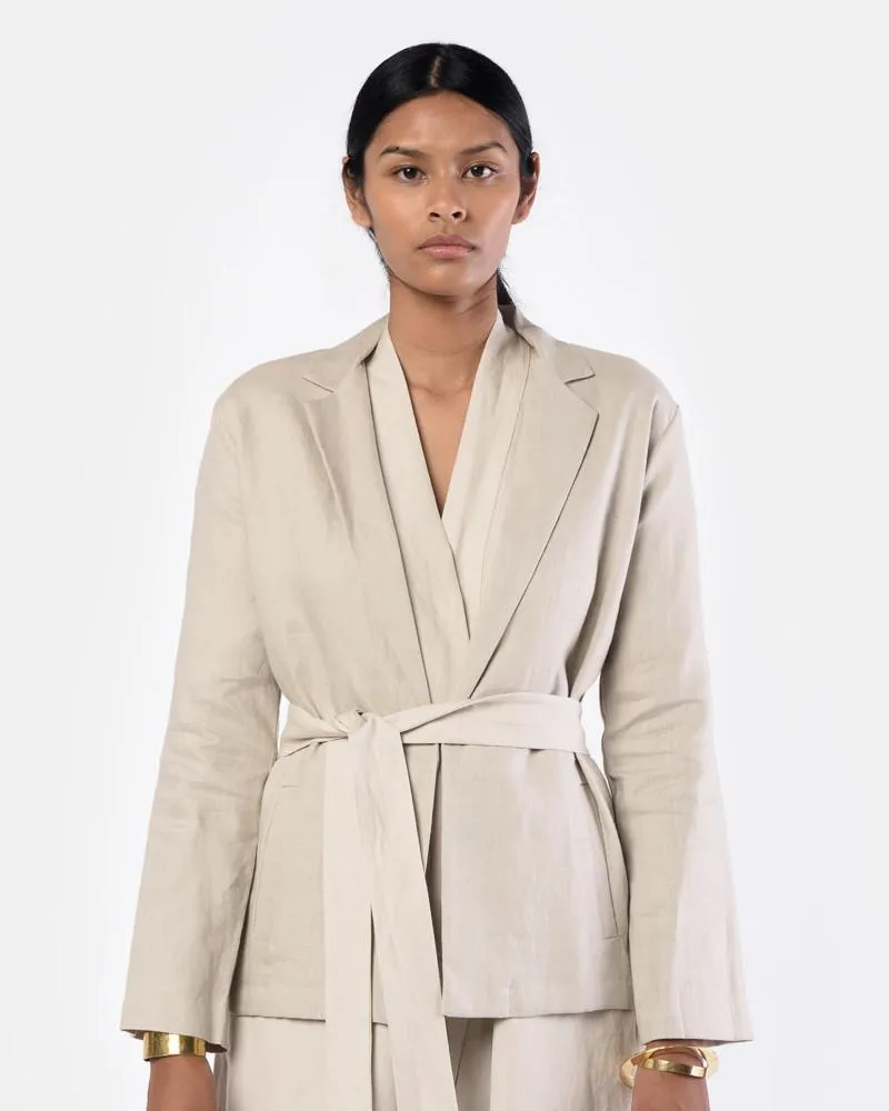 Coastal Blazer in Tan Linen